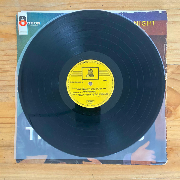 The Beatles<br> (Canciones De La Película) Yeah, Yeah, Yeah, Paul, John, George Y Ringo = A Hard Day's Night (La Noche De Un Día Agitado)<br> Odeon – LDC-36506