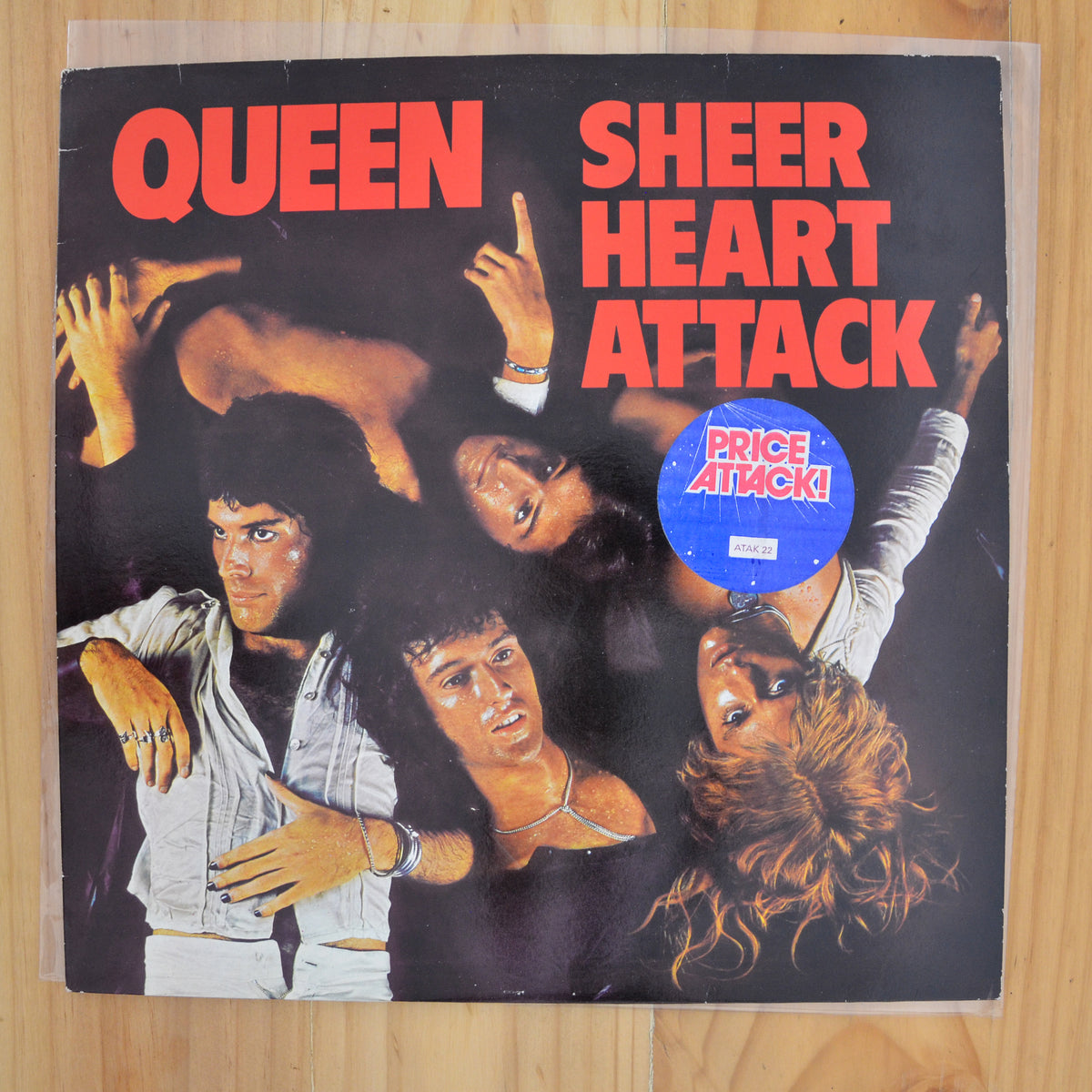 Queen <br> Sheer Heart Attack 1976 <br> EMI - EMC 3061