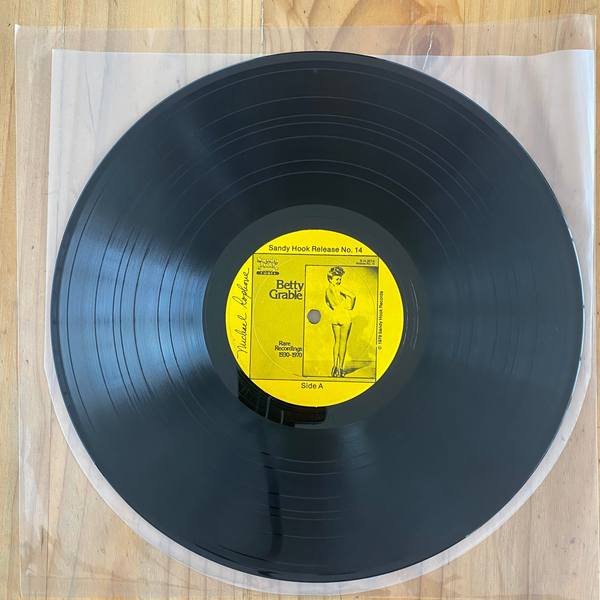 Betty Grable<br>Rare Recordings 1930-1970 1979<br>Sandy Hook Records – S.H.2014