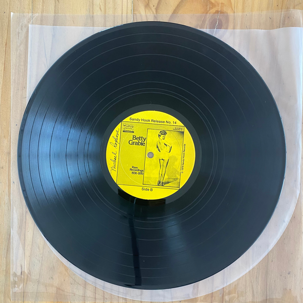 Betty Grable<br>Rare Recordings 1930-1970 1979<br>Sandy Hook Records – S.H.2014