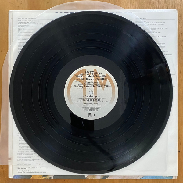 Captain & Tennille<br>Love Will Keep Us Together 1975 <br>A&M Records – SP-4552