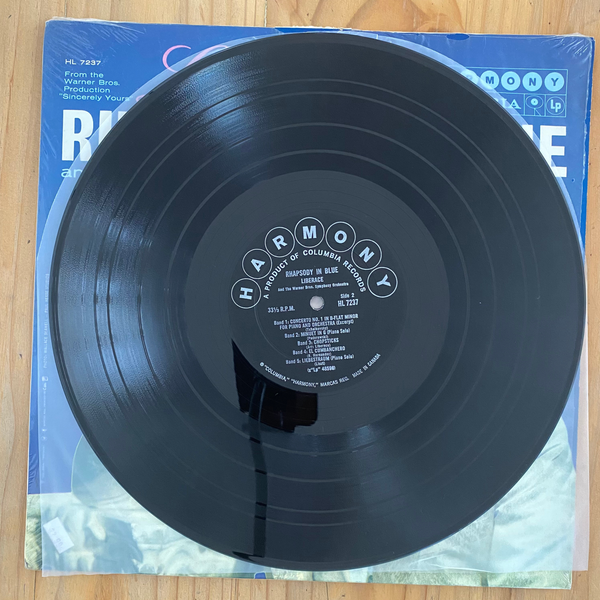 Liberace<br>Plays Rhapsody In Blue And Other Favorites<br>Harmony – HL 7237