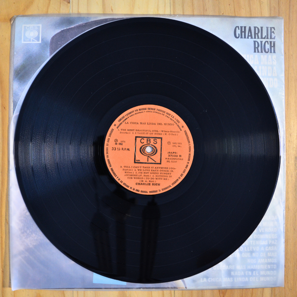 Charlie Rich <br> La Chica Mas Linda Del Mundo 1974 <br> CBS – (S)LPC 37103