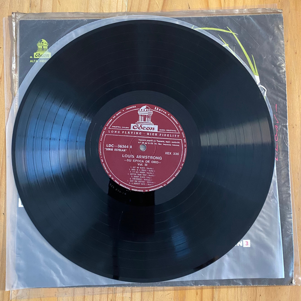 Louis Armstrong<br> Su Época De Oro Vol. III<br> Odeon – LDC-36364