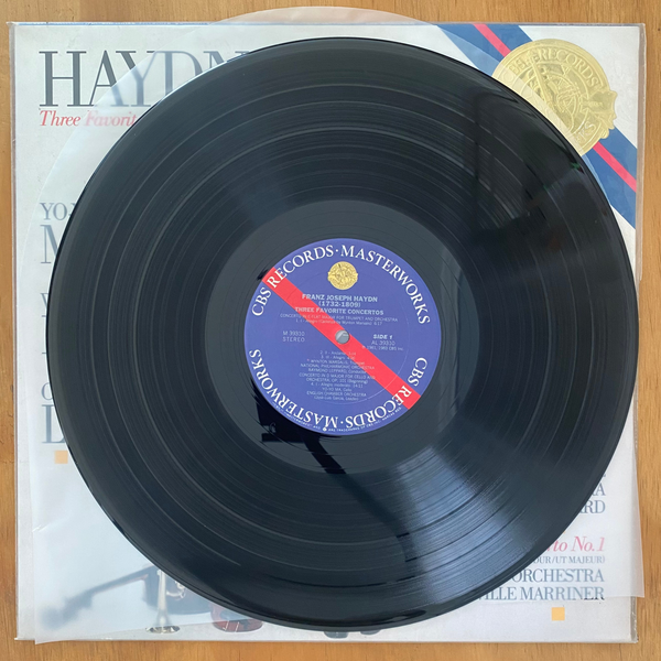 Joseph Haydn<br>Three Favorite Concertos 1984 <br>CBS Masterworks – M 39310