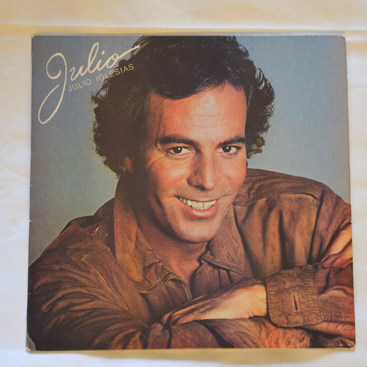 Julio Iglesias <br> Julio 1983 <br> Columbia - FC 38640