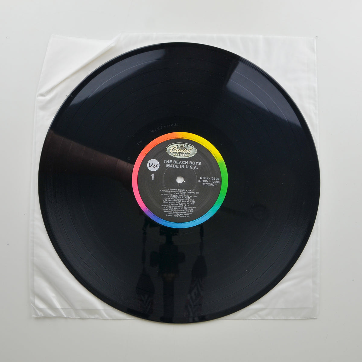 The Beach Boys <br> Made In U.S.A. 1986 <br> Capitol Records - STBK 12396