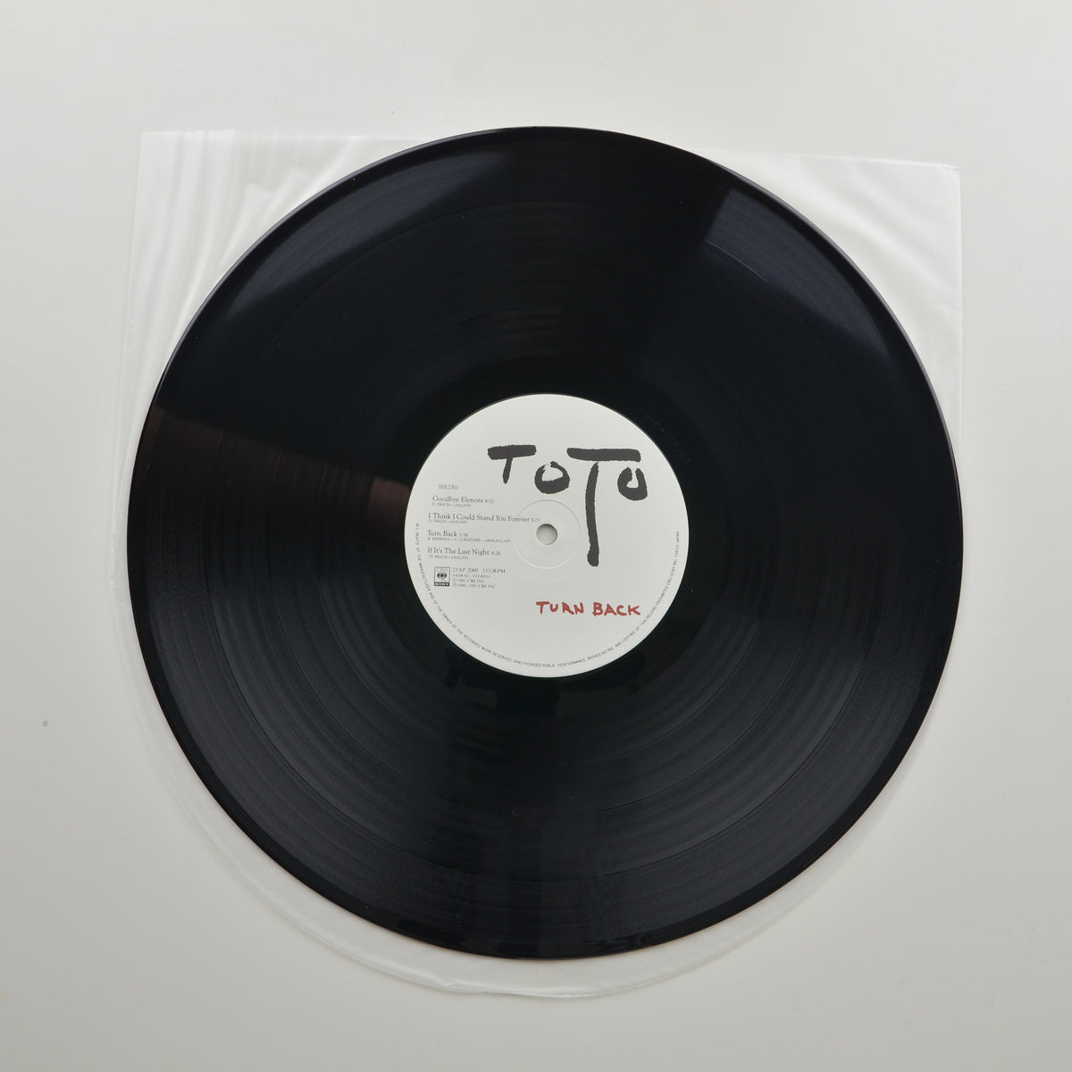 Toto <br> Turn Back 1981 <br> CBS/Sony - 25AP 2000