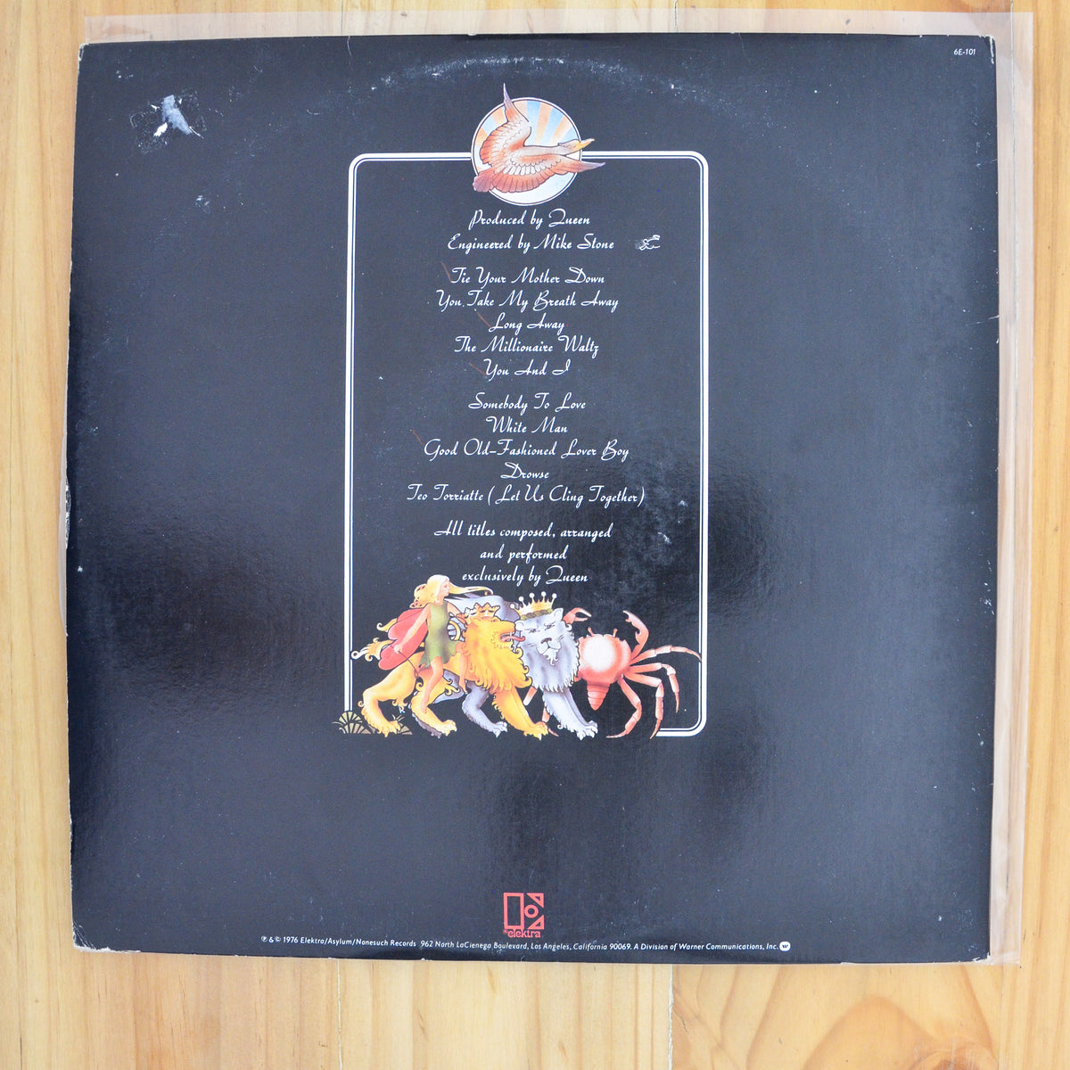 Queen <br> A Day At The Races 1976 <br> Elektra - 6E 101
